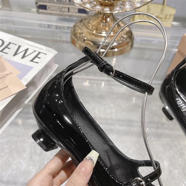 20243518555536 28024